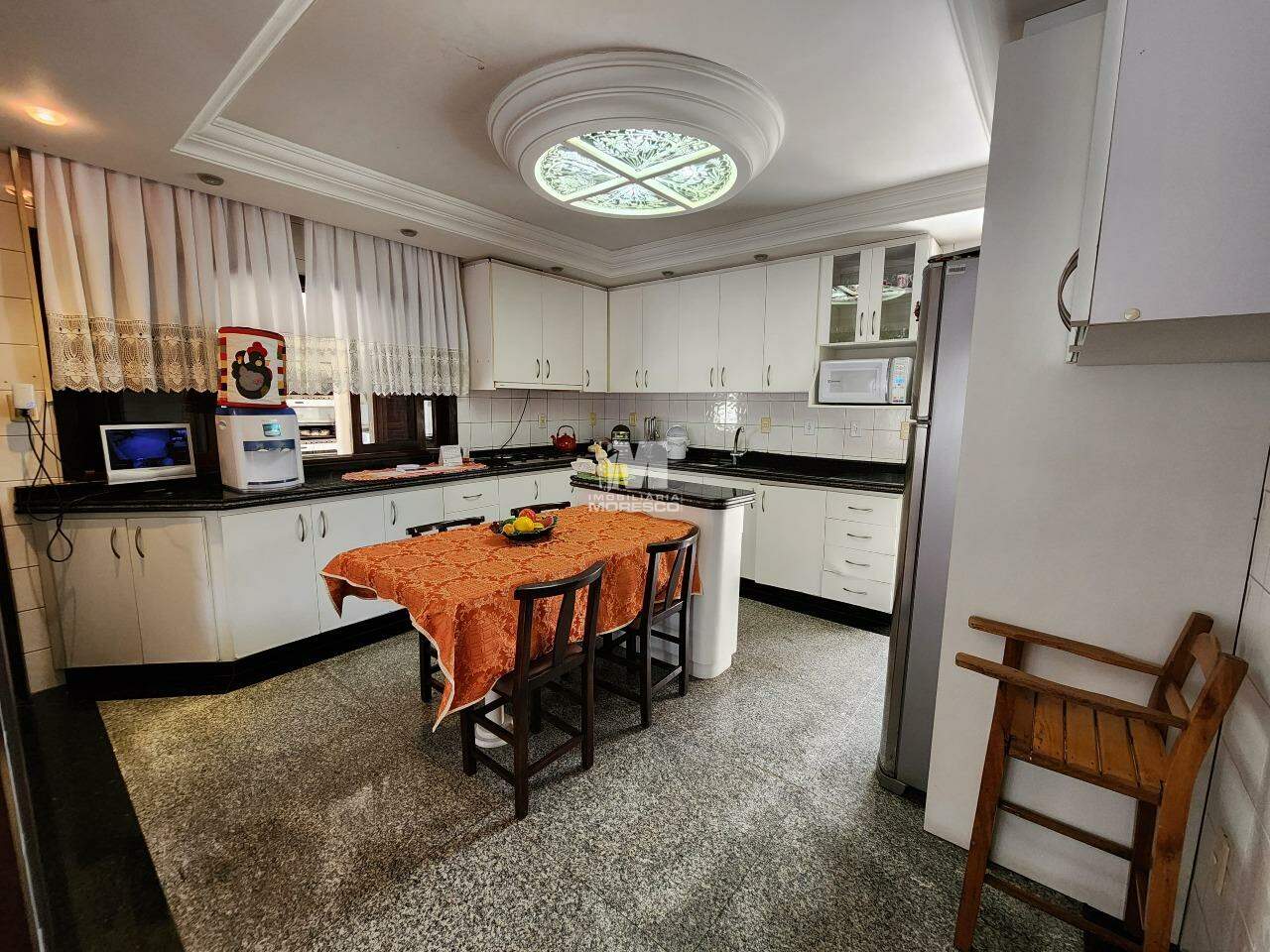 Casa à venda no bairro Jardim Maluche: 