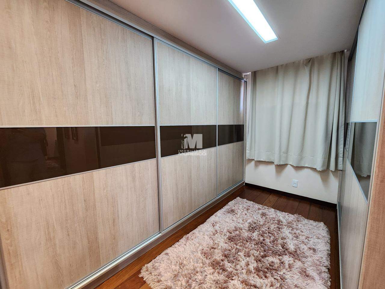 Casa à venda no bairro Jardim Maluche: 