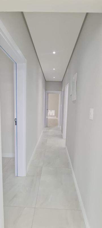 Casa à venda no bairro Primeiro de Maio: