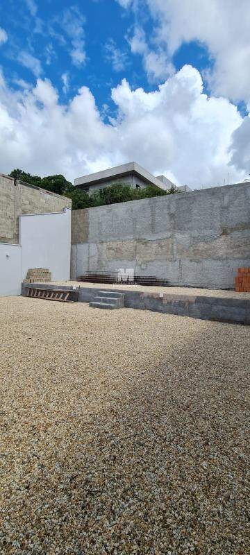 Casa à venda no bairro Primeiro de Maio: