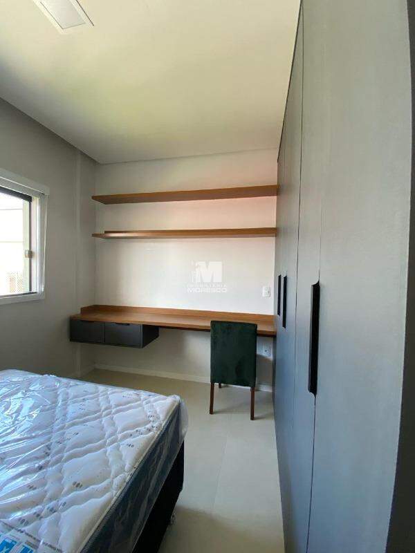 Apartamento à venda no bairro Santa Terezinha: 