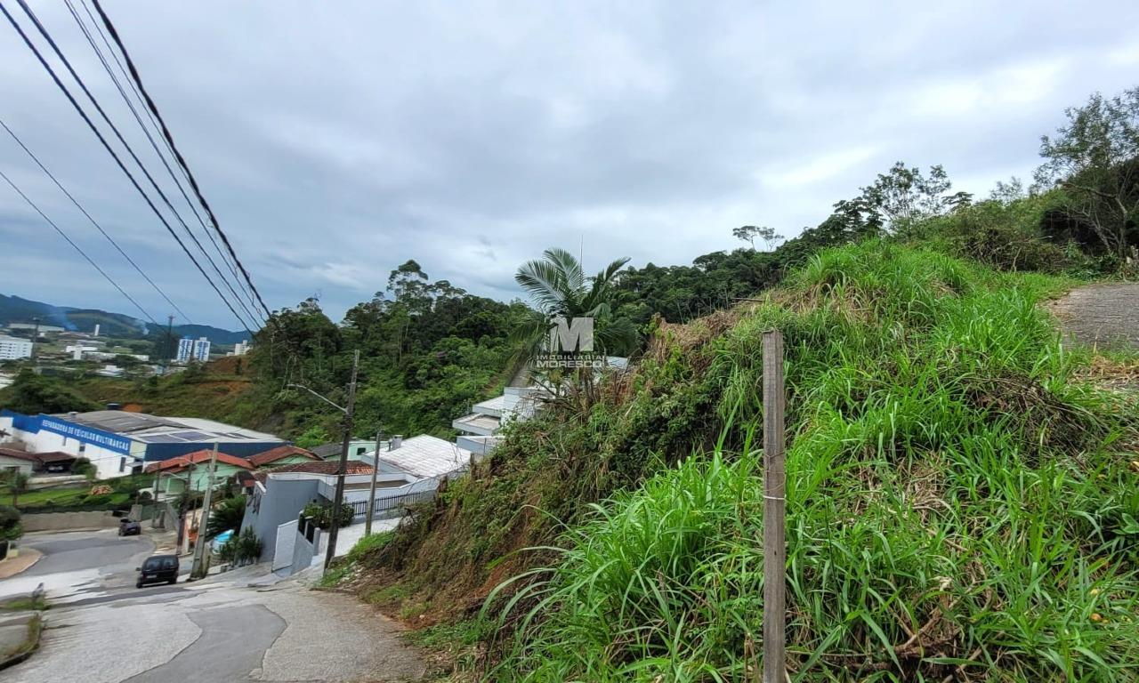 Terreno à venda no bairro Nova Brasília: