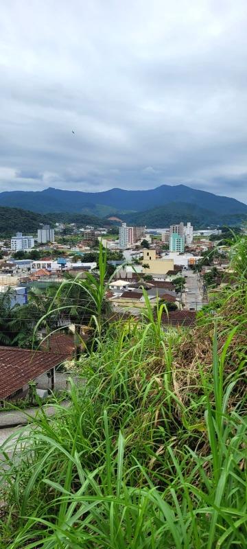 Terreno à venda no bairro Nova Brasília: