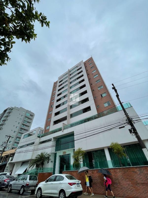 Apartamento à venda no bairro Centro: 