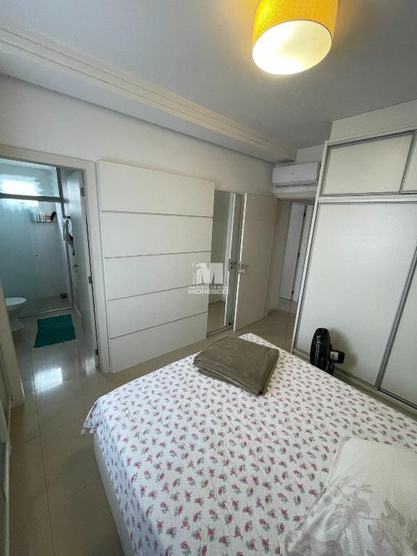 Apartamento à venda no bairro Centro: 
