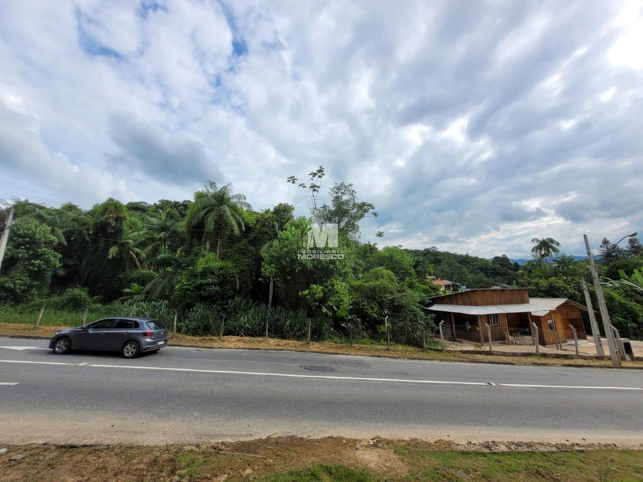 Lote/Terreno de 27093m² no bairro Centro, em Guabiruba | Eu Corretor