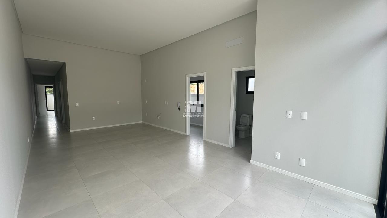 Casa à venda no bairro Planalto: 