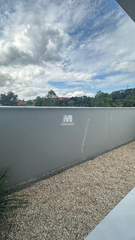 Casa à venda no bairro Planalto: 