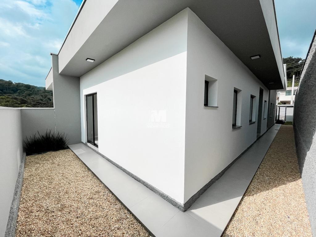 Casa à venda no bairro Planalto: 