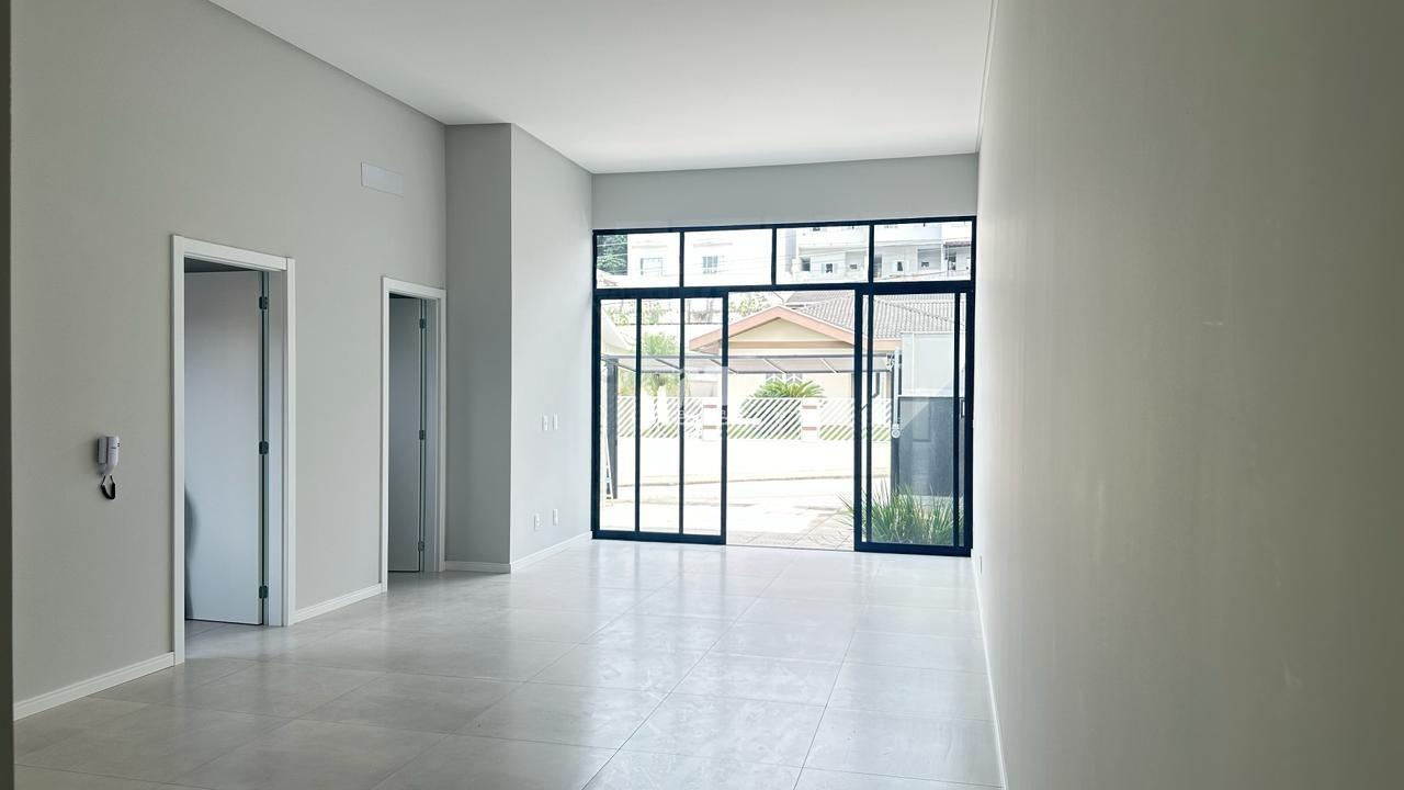 Casa à venda no bairro Planalto: 