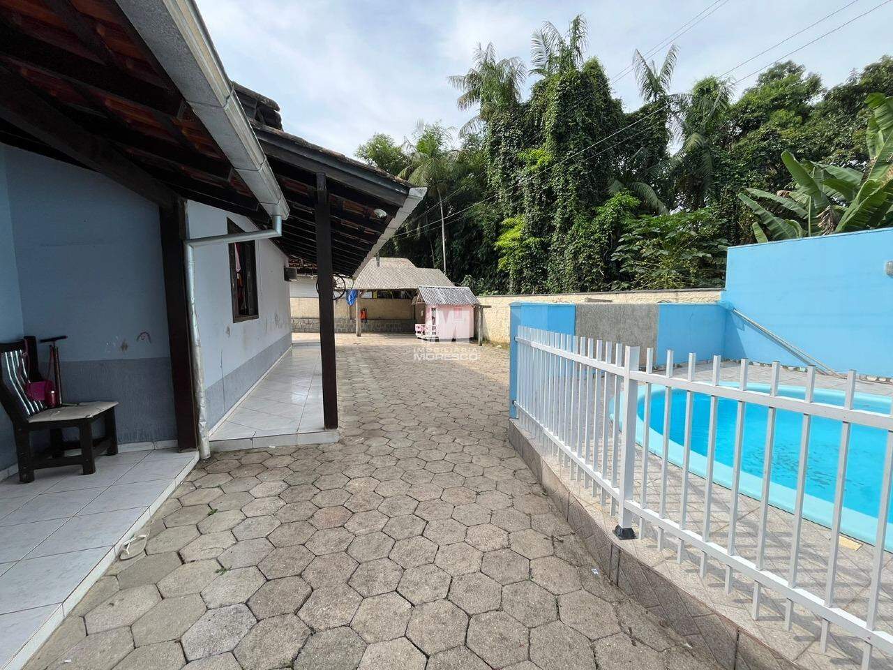 Casa à venda no bairro Cedrinho: 