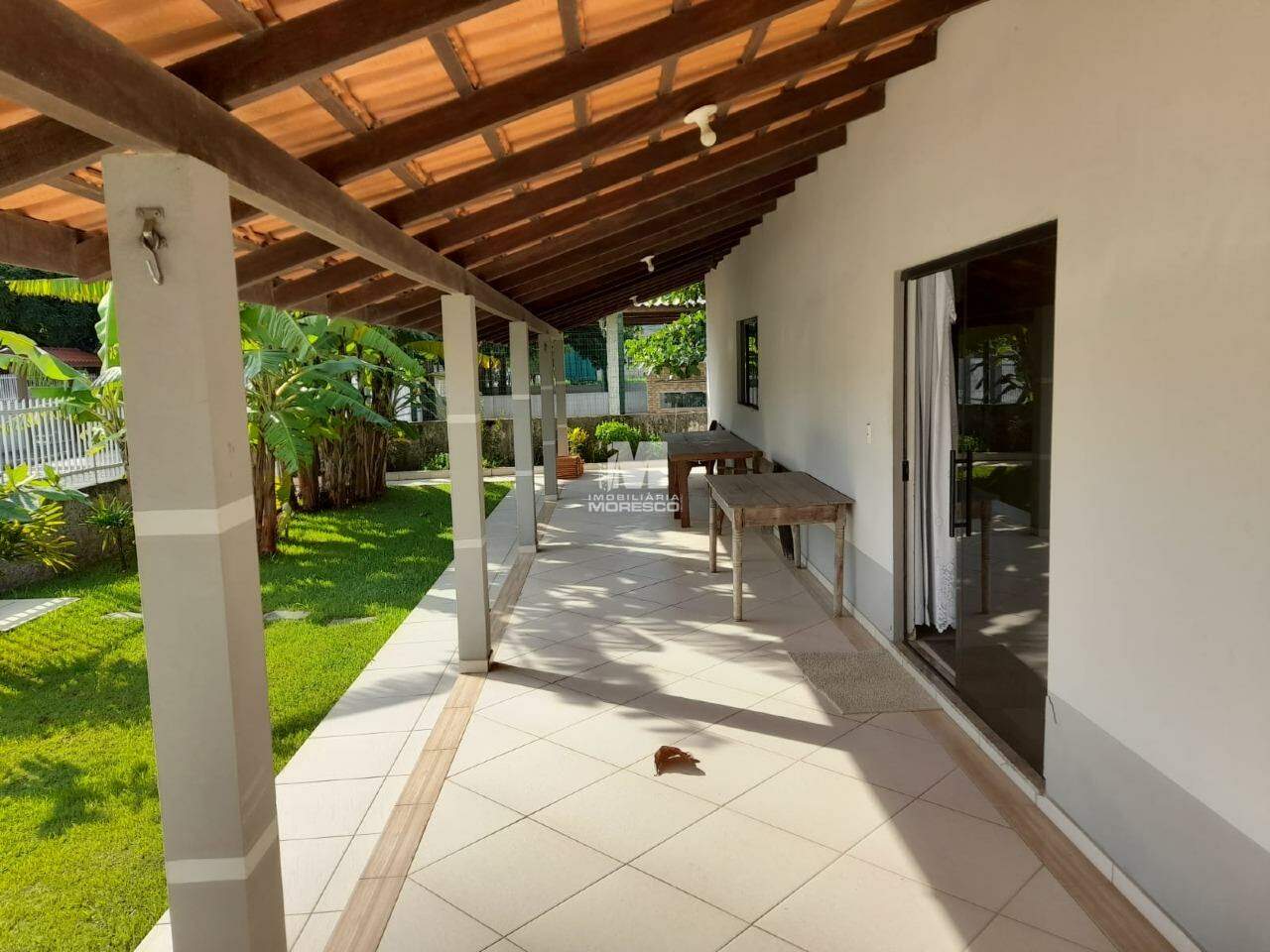 Casa de 4 quartos, 200m² no bairro Zimbros, em Bombinhas | Eu Corretor