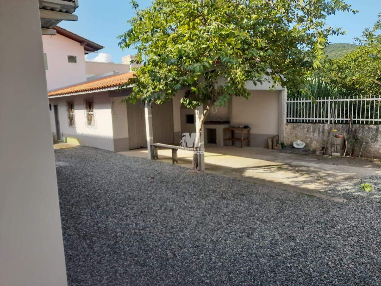 Casa de 4 quartos, 200m² no bairro Zimbros, em Bombinhas | Eu Corretor