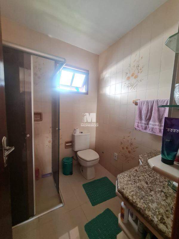 Casa à venda no bairro Santa Rita: