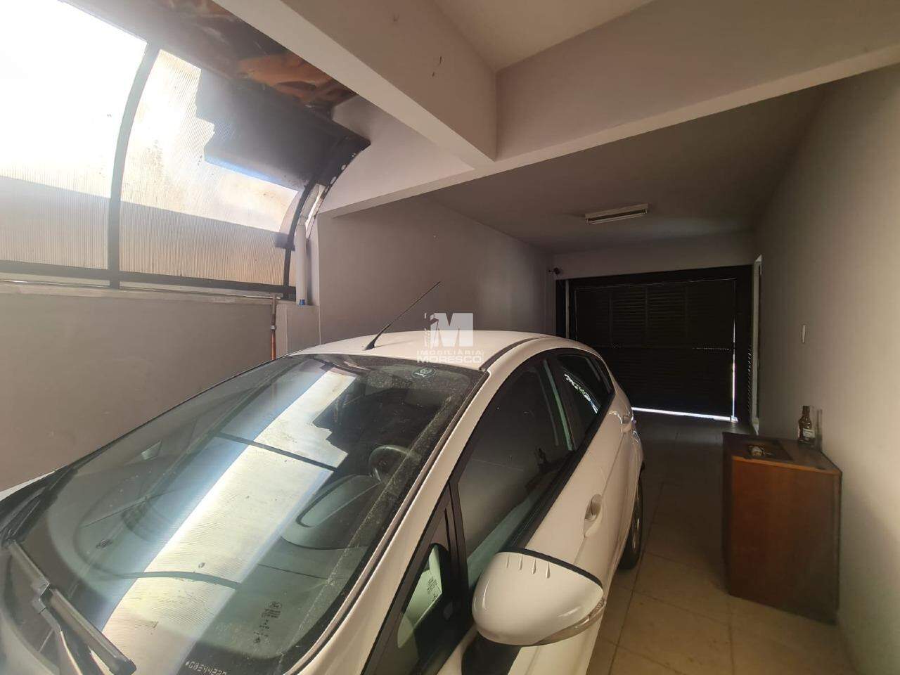 Casa à venda no bairro Santa Rita: