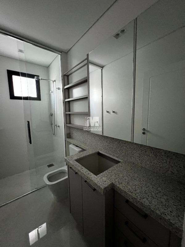 Apartamento à venda no bairro Centro I: 