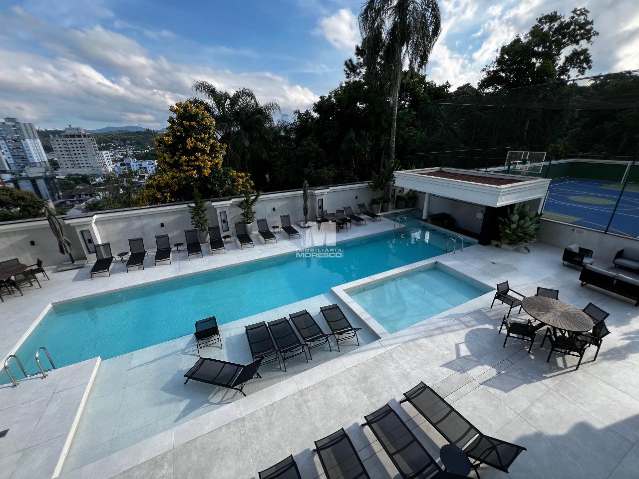 Apartamento à venda no bairro Centro I: 