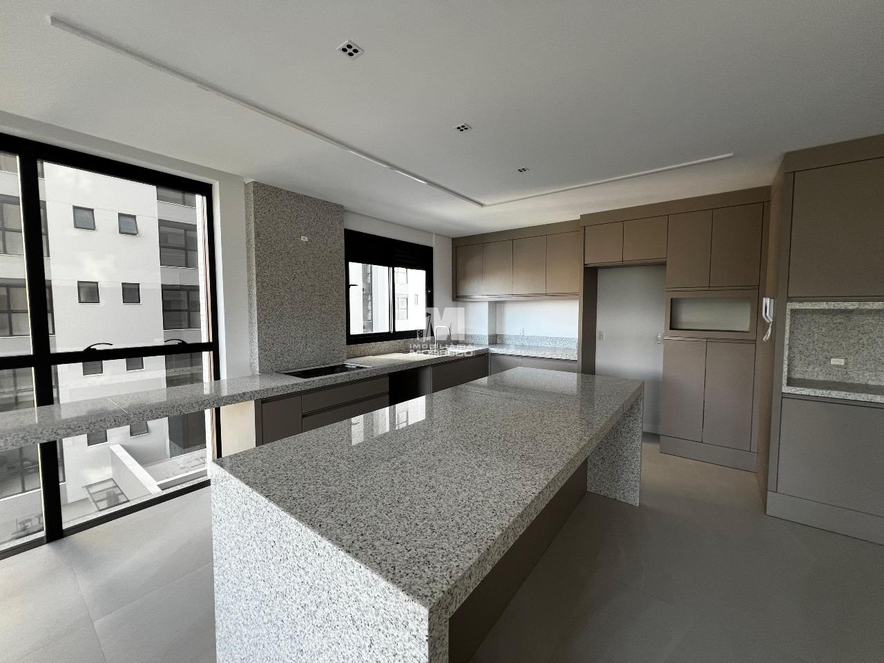 Apartamento à venda no bairro Centro I: 