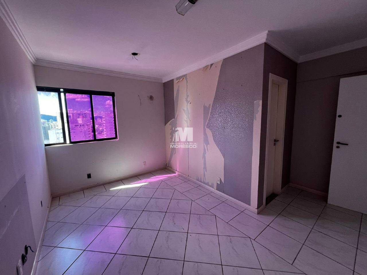 Sala Comercial de 860m² no bairro Centro I, em Brusque | Eu Corretor