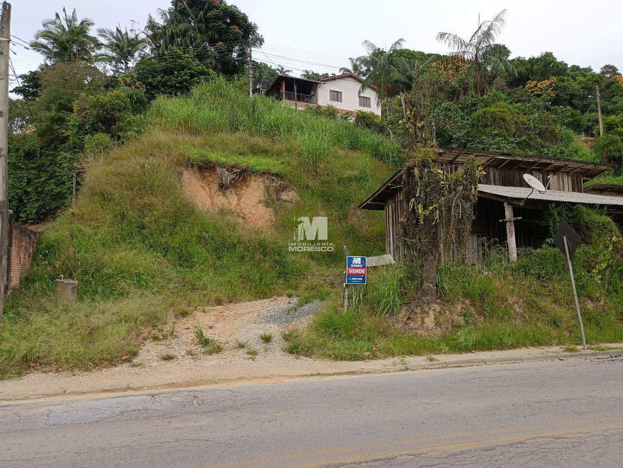 Terreno à venda no bairro Limeira Baixa: