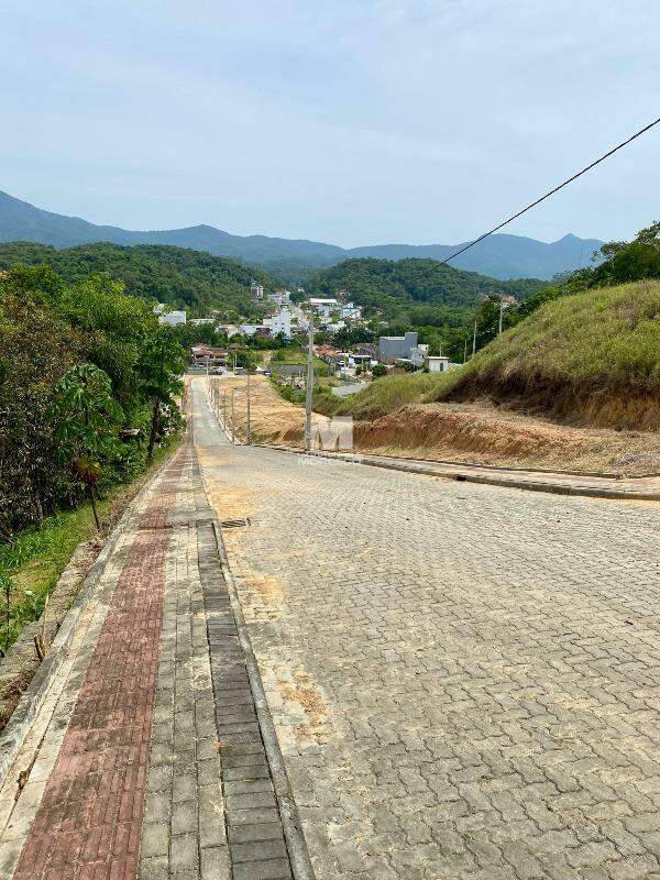 Terreno à venda no bairro Centro: