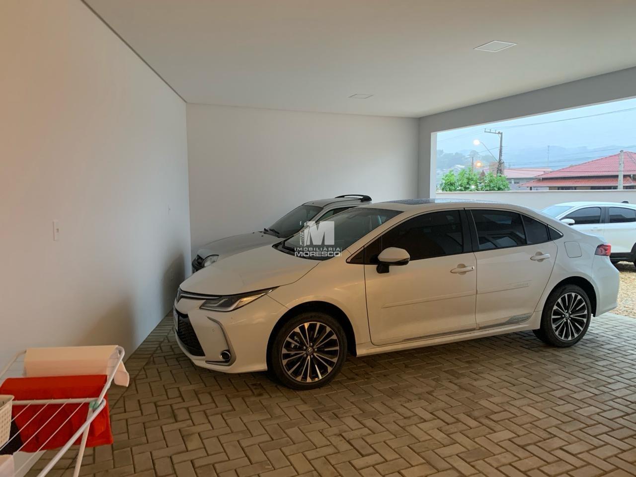 Casa à venda no bairro Dom Joaquim: 