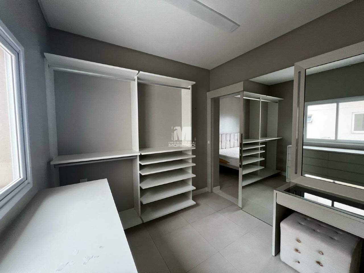 Apartamento à venda no bairro Santa Rita: 