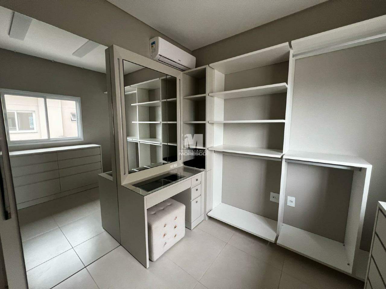 Apartamento à venda no bairro Santa Rita: 