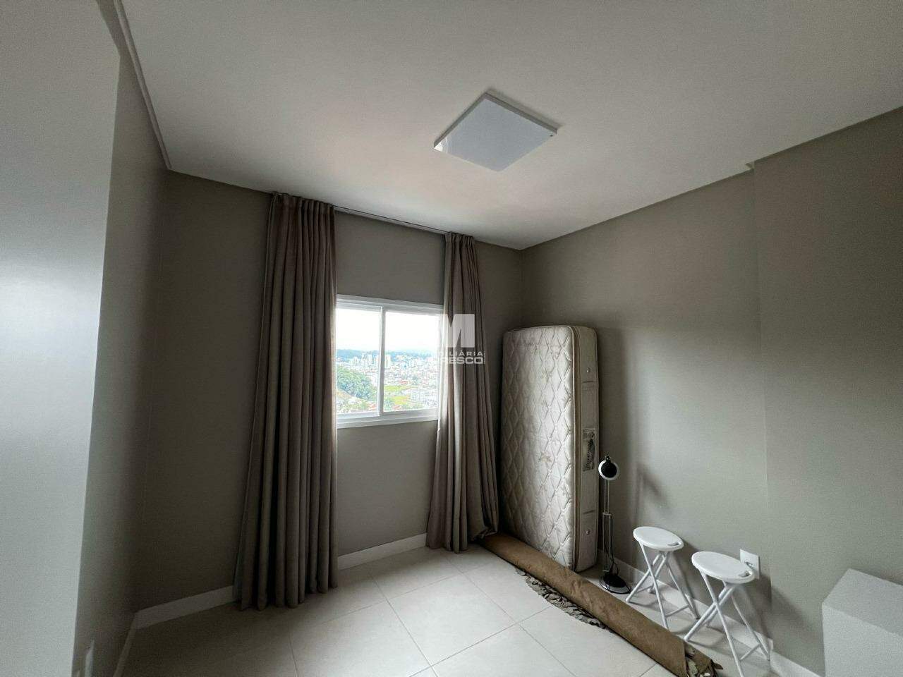 Apartamento à venda no bairro Santa Rita: 