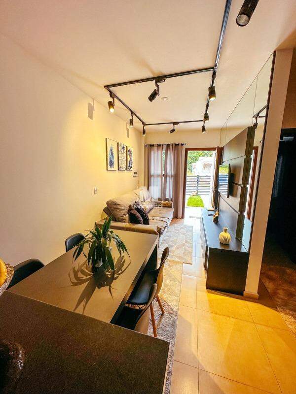 Casa à venda no bairro Limeira Baixa: