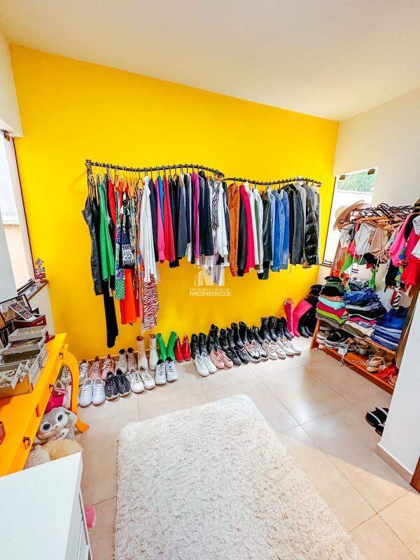 Casa à venda no bairro Limeira Baixa: