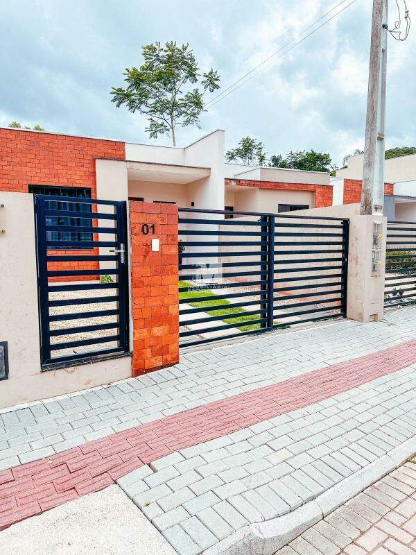 Casa à venda no bairro Limeira Baixa: 