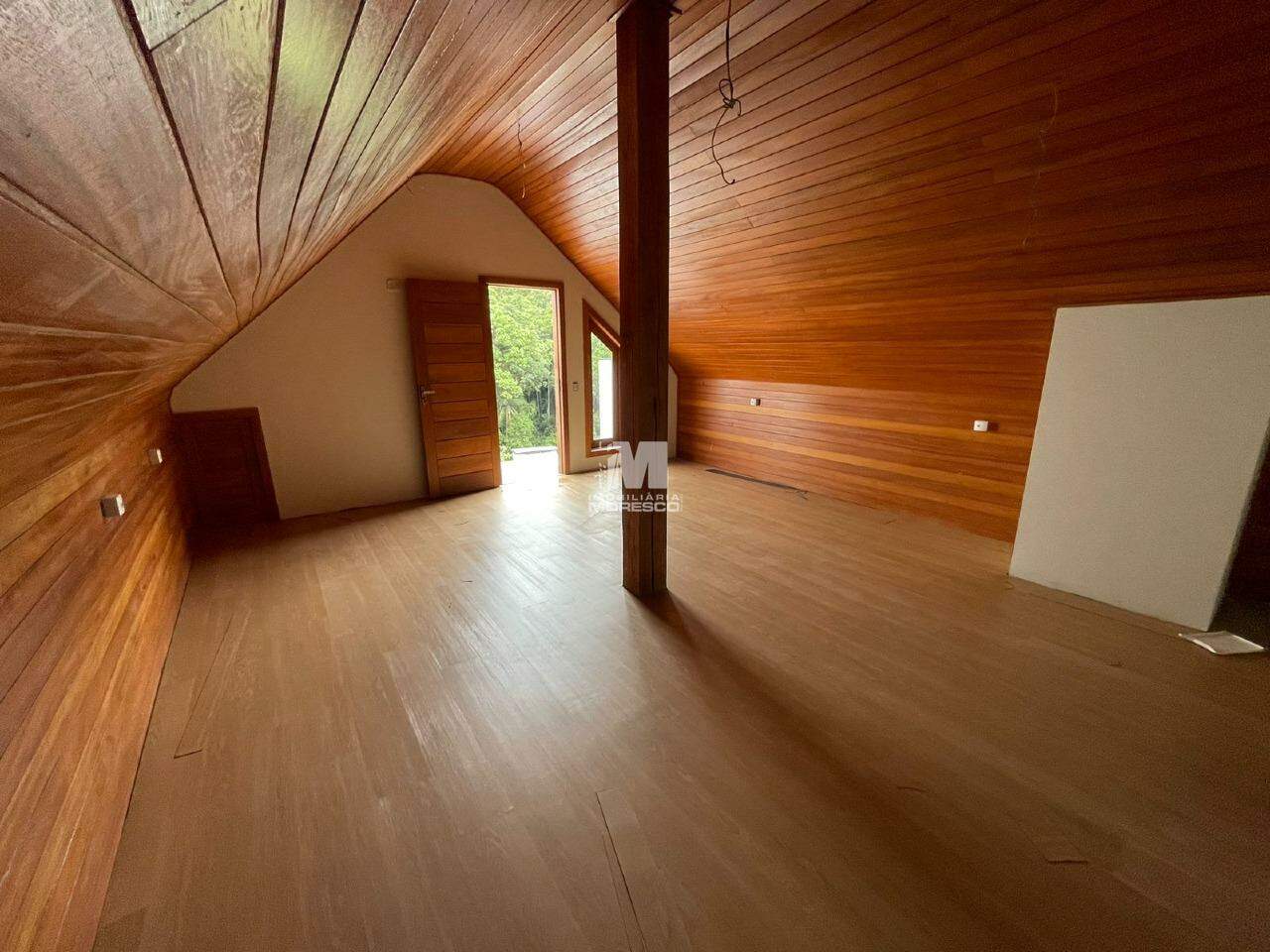 Casa para aluguel no bairro Nova Brasília: