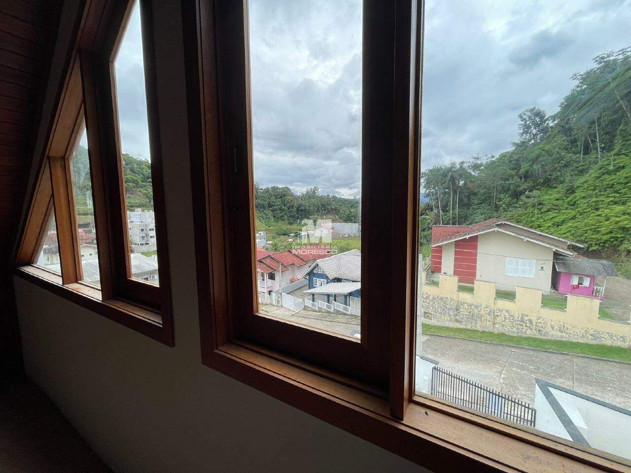 Casa para aluguel no bairro Nova Brasília: