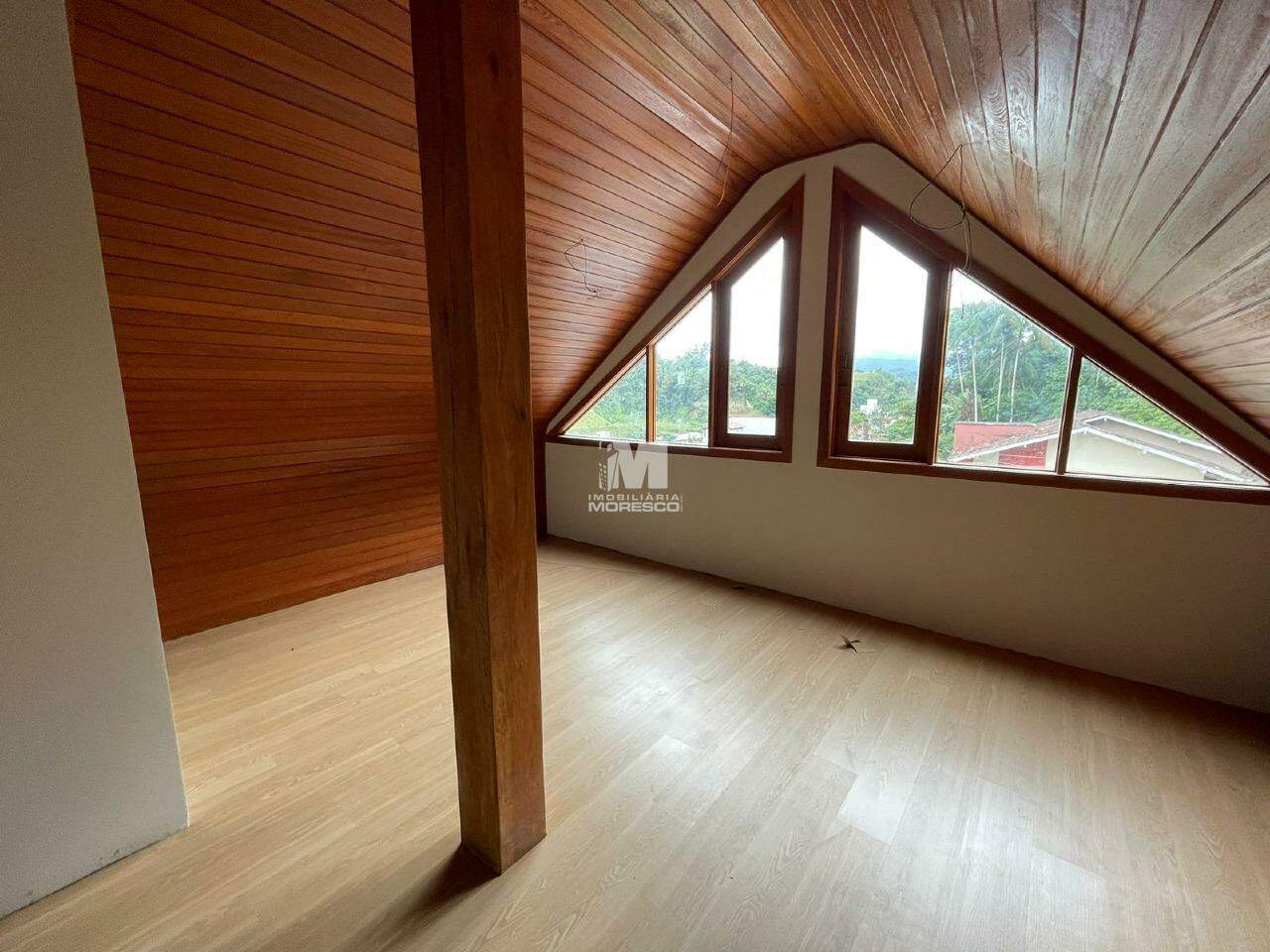 Casa para aluguel no bairro Nova Brasília: