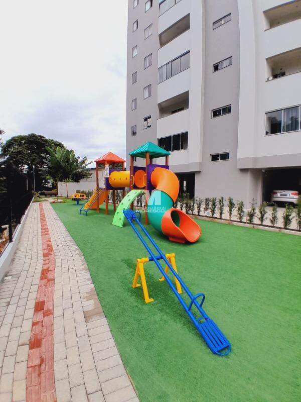 Apartamento para aluguel no bairro Santa Terezinha: 