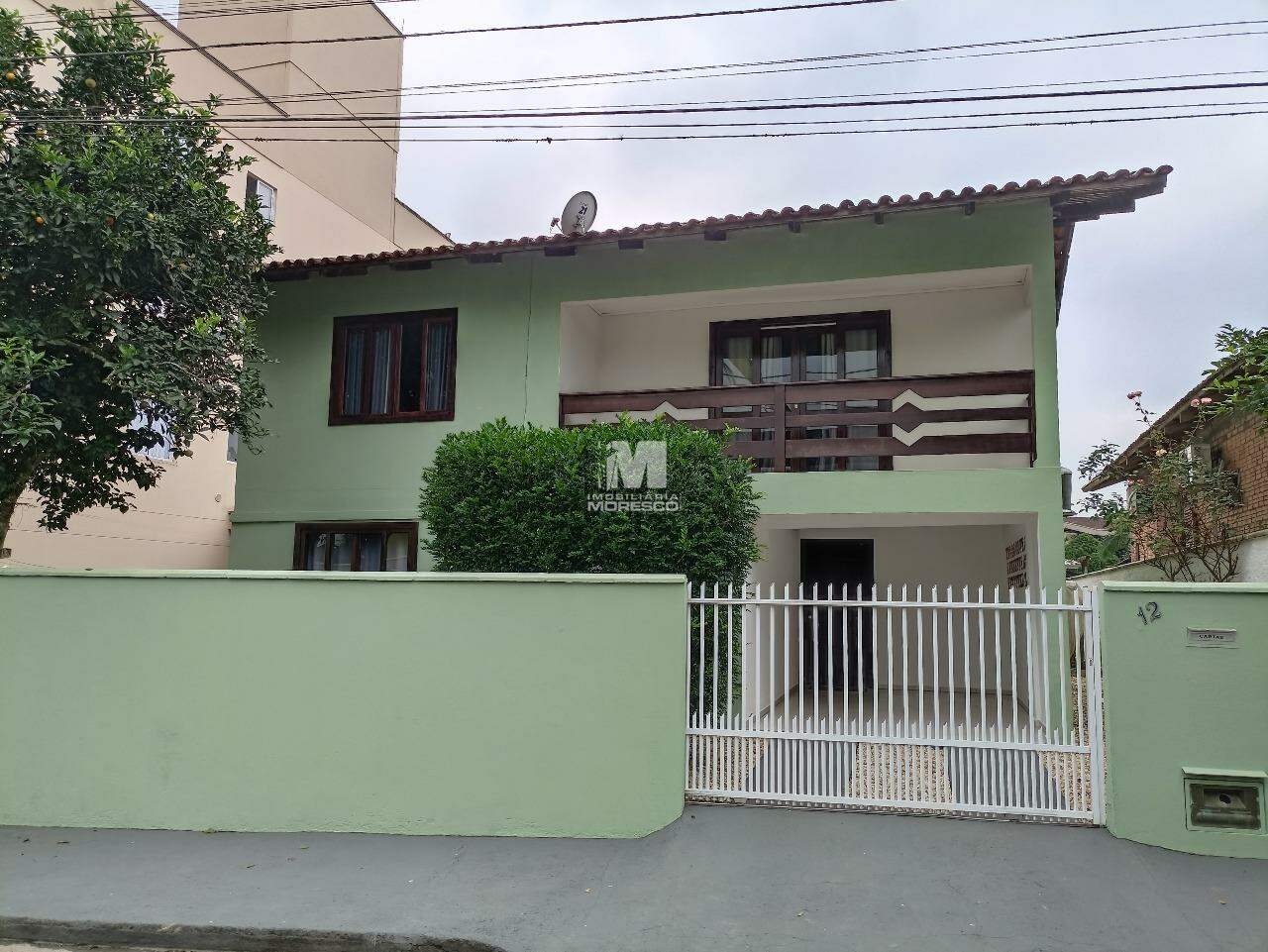 Casa à venda no bairro Guarani: 
