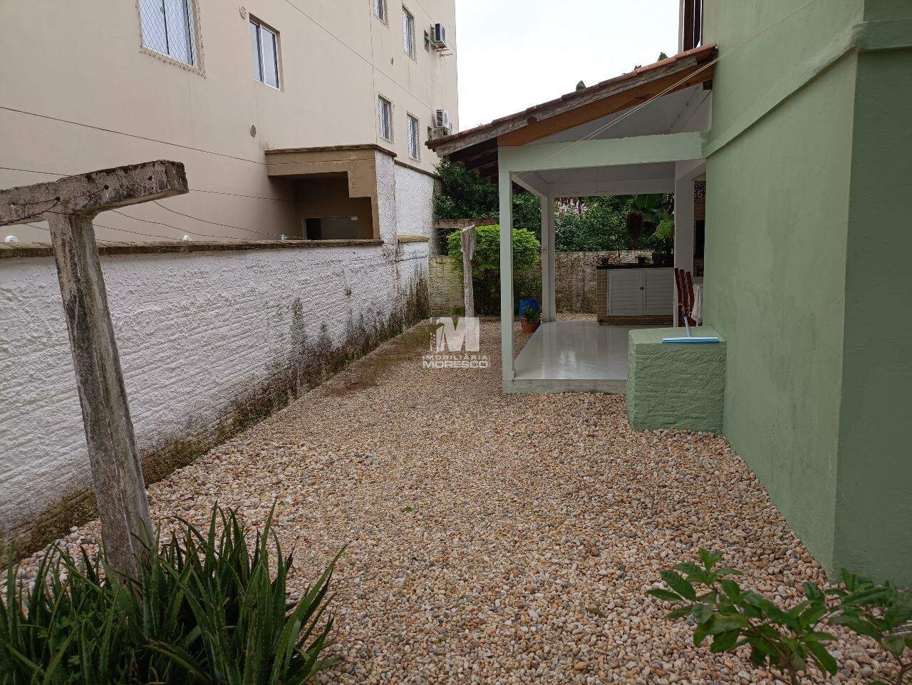 Casa à venda no bairro Guarani: