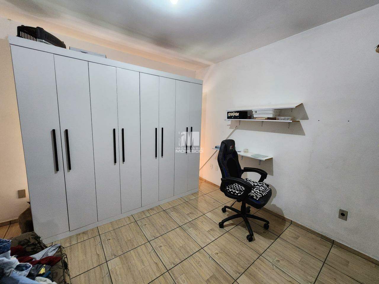 Casa à venda no bairro Bateas: