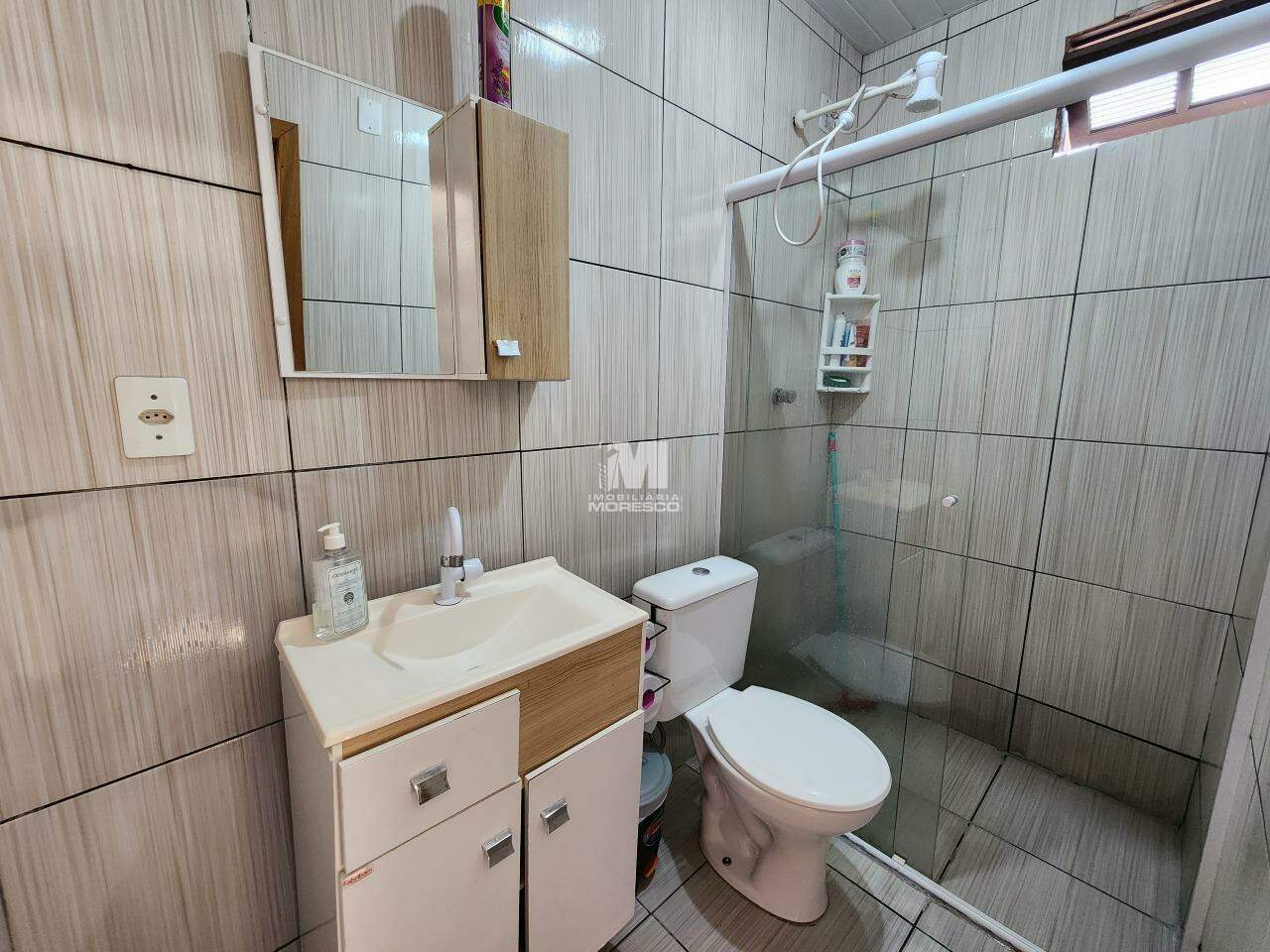 Casa à venda no bairro Bateas: