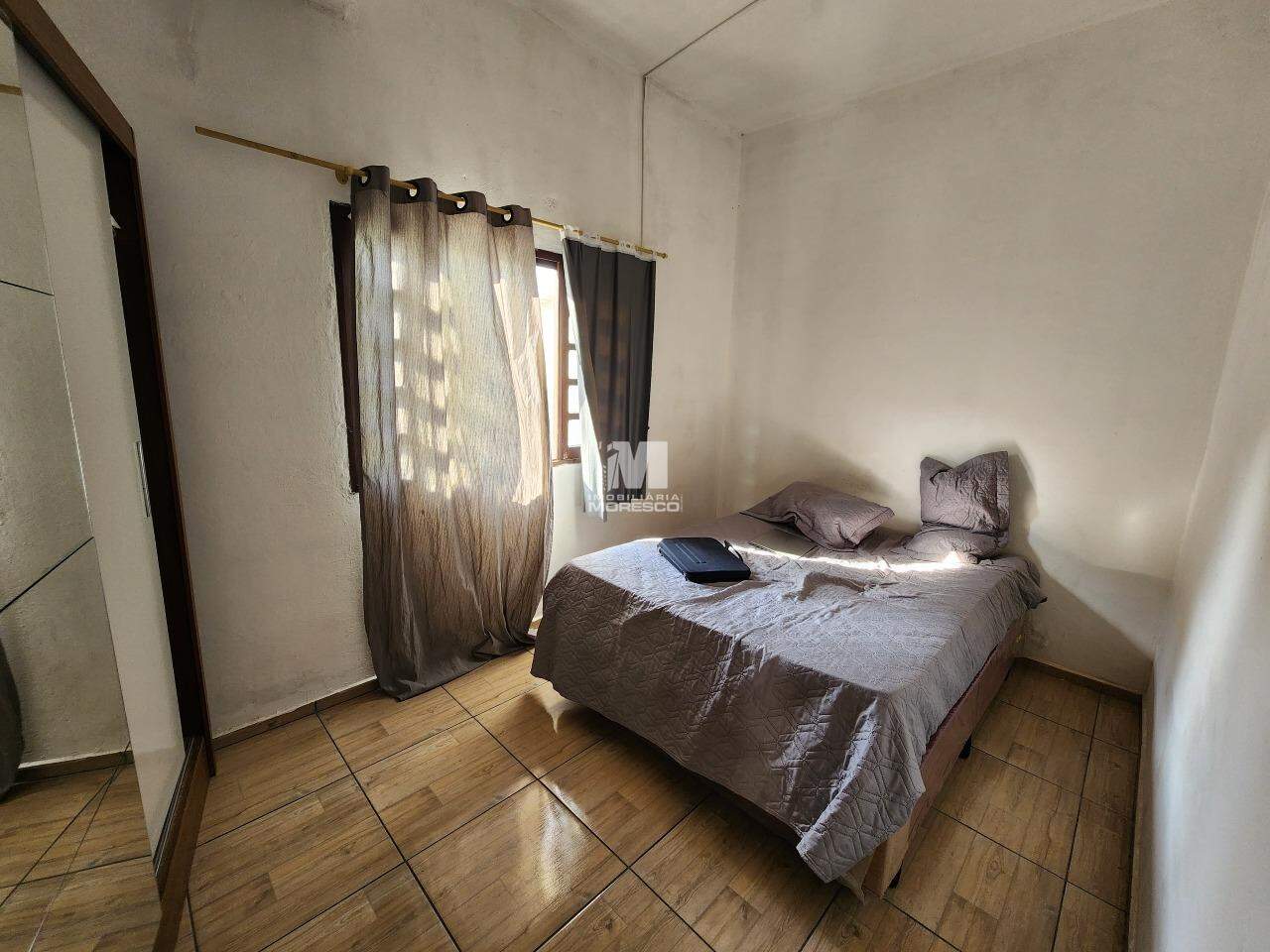 Casa à venda no bairro Bateas: