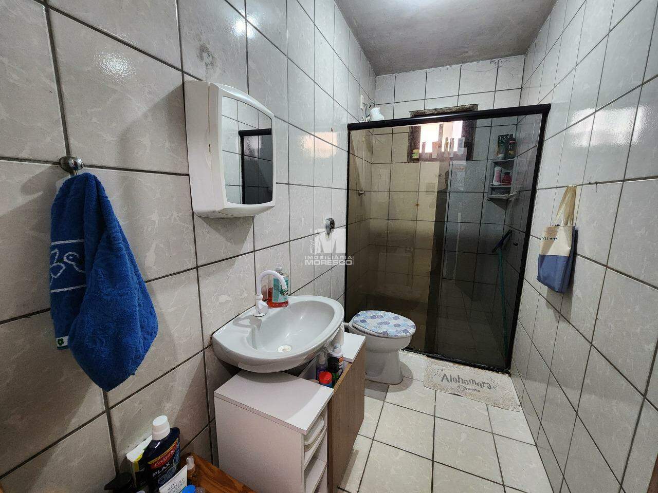 Casa à venda no bairro Bateas: