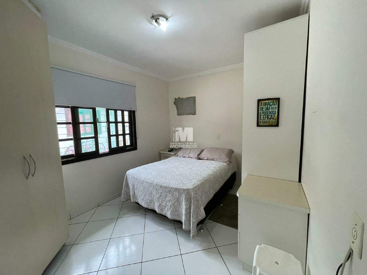 Casa à venda no bairro Limoeiro: 