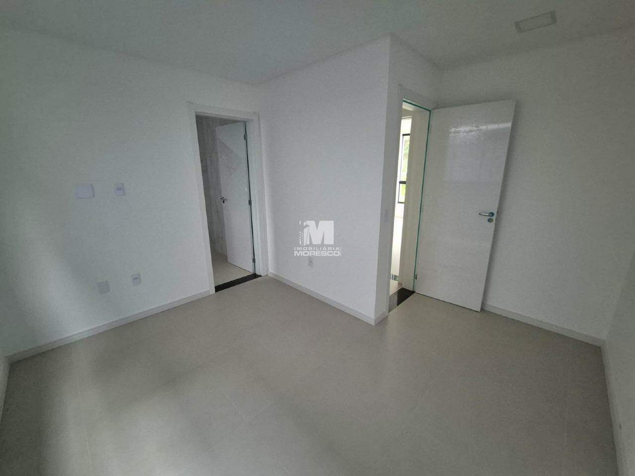 Casa à venda no bairro Nova Brasília: 