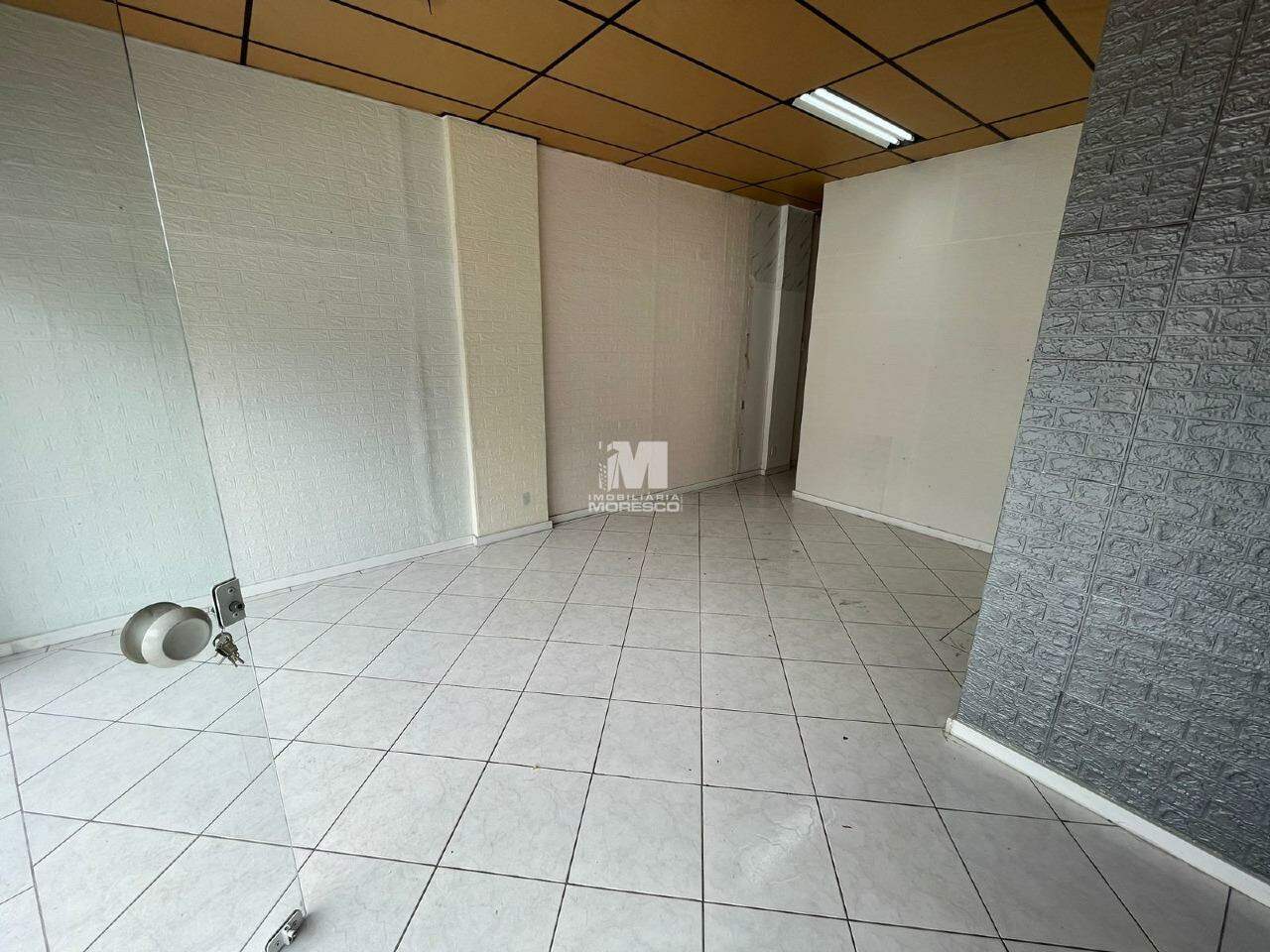 Sala Comercial de 46m² no bairro Centro, em Guabiruba | Eu Corretor