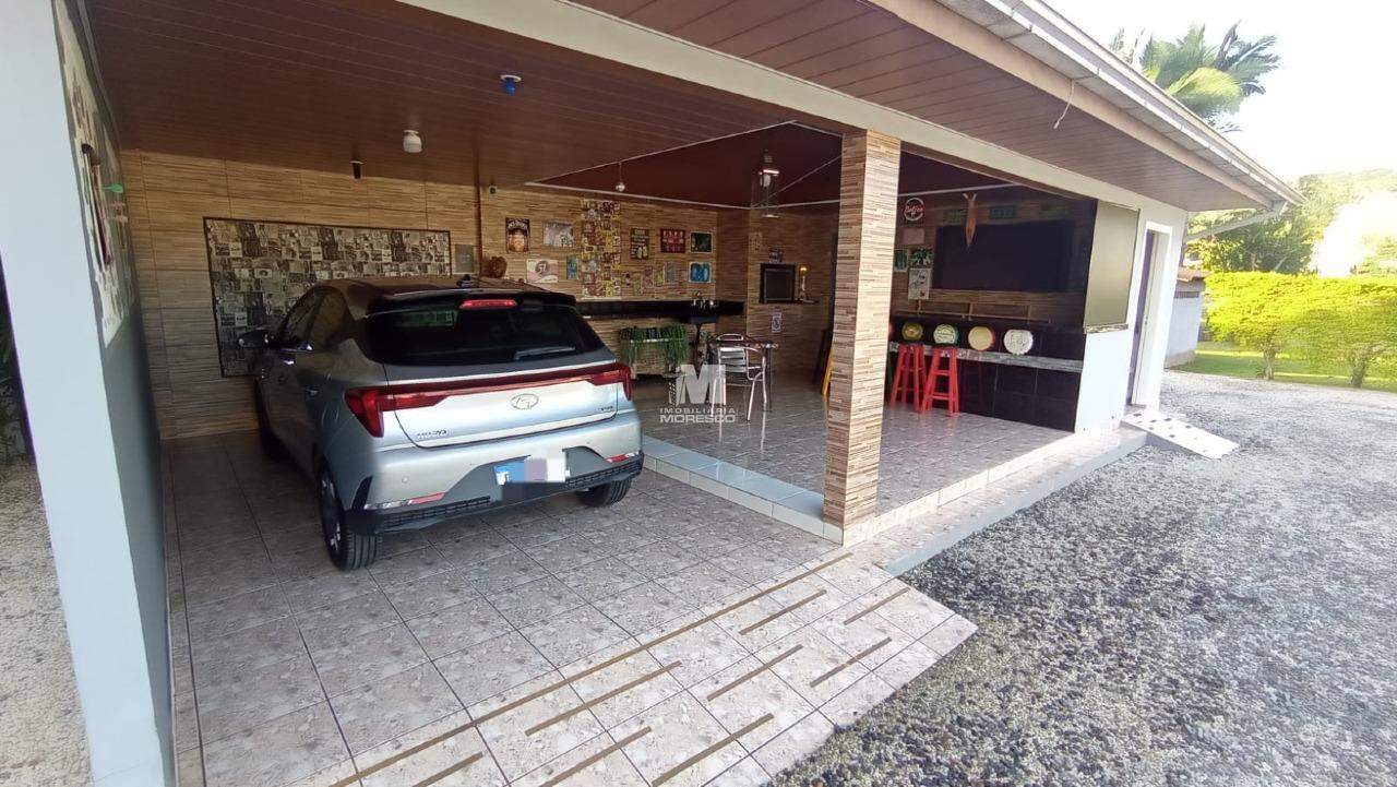 Casa à venda no bairro Santa Terezinha: 