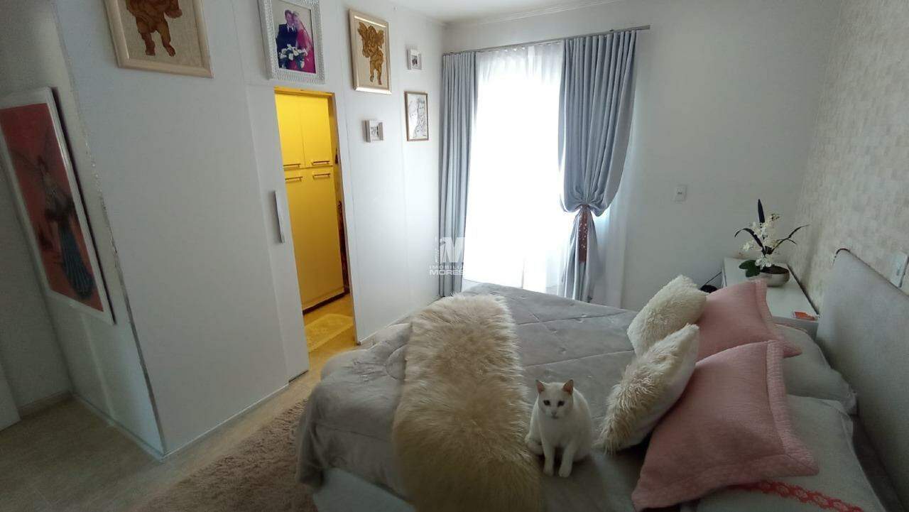 Casa à venda no bairro Santa Terezinha: 