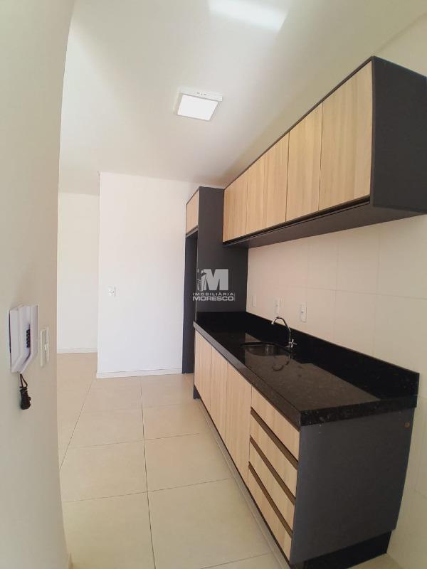 Apartamento para aluguel no bairro Santa Rita: 