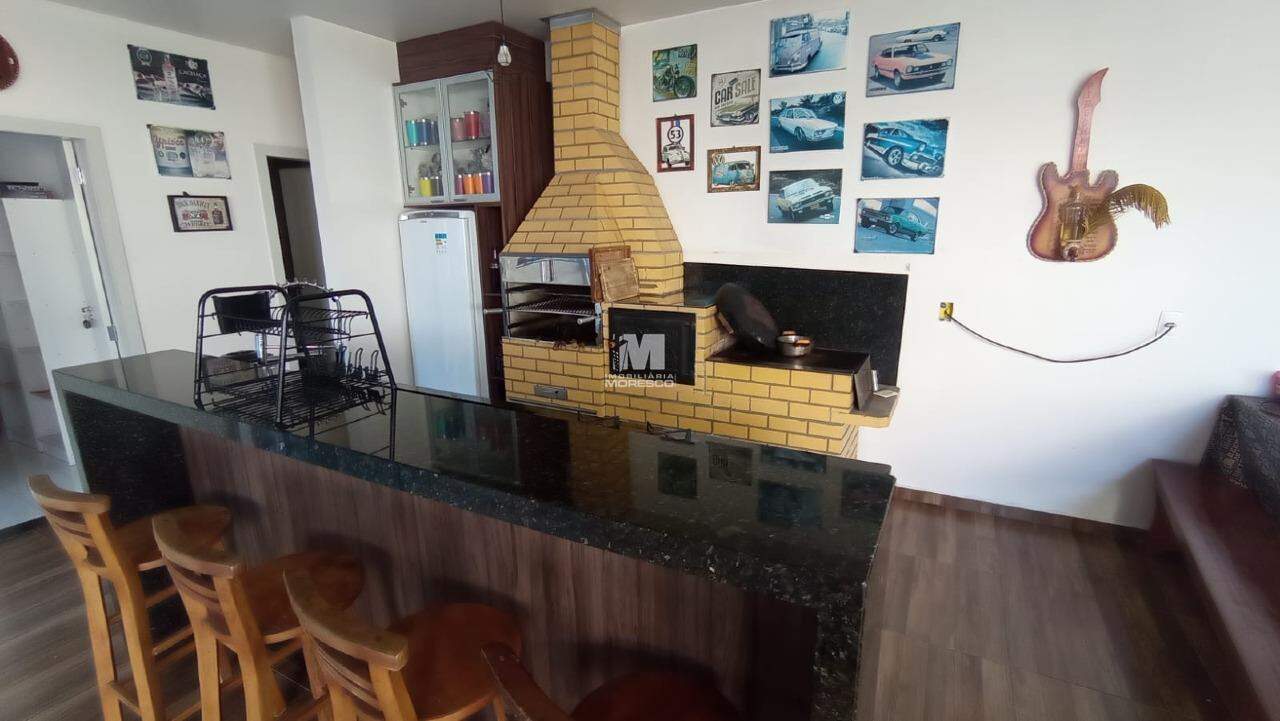 Casa à venda no bairro São Pedro: