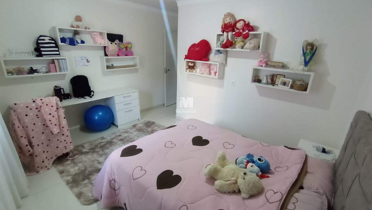 Casa à venda no bairro São Pedro: